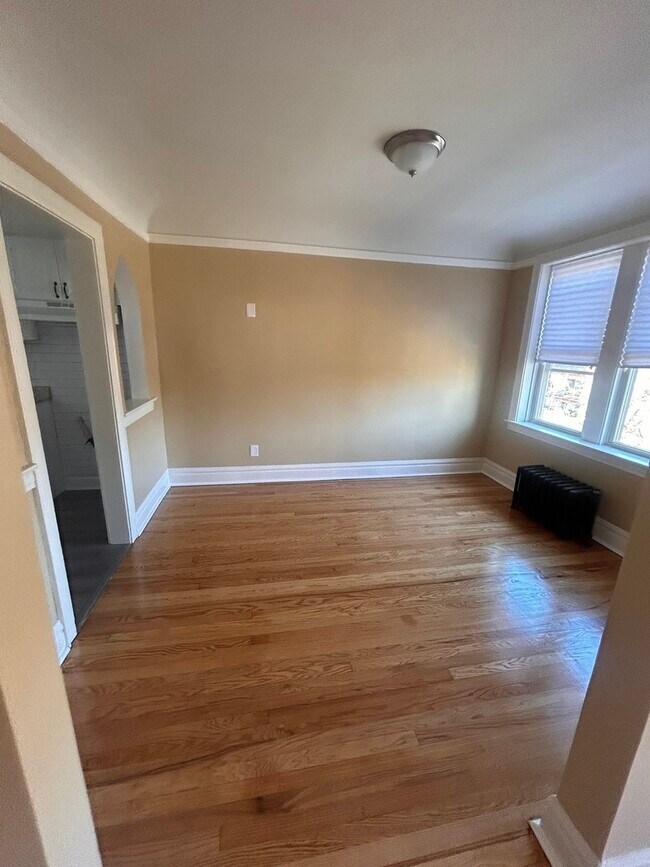 3144 Harlem Ave, Riverside, IL 60546 House Rental in Riverside, IL