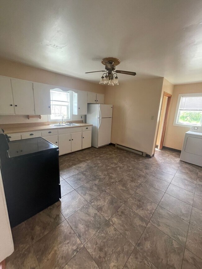 Foto del edificio - 307 9th Ave NE