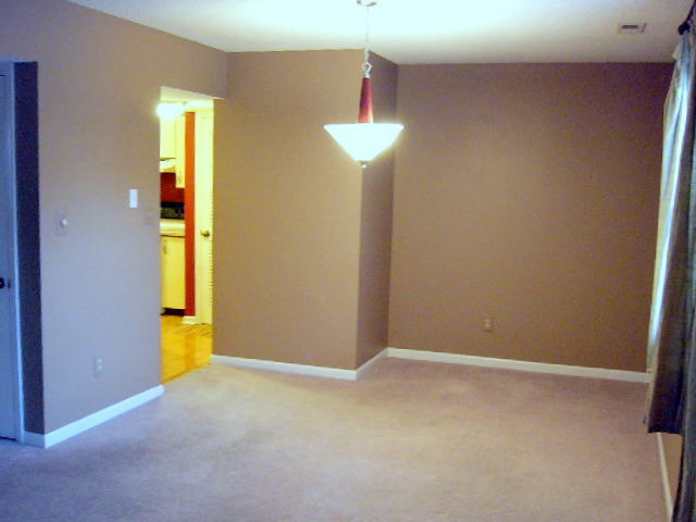 Building Photo - 1739 Redbird Cv