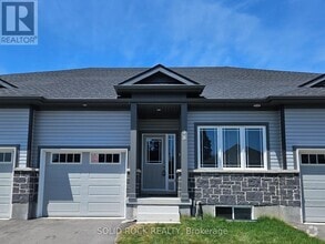 Building Photo - 98 Adley Dr