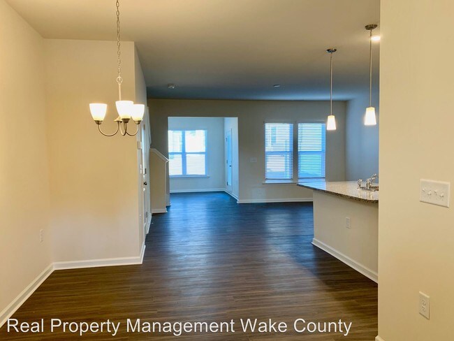 Building Photo - 3 br, 2.5 bath House - 107 Lafferty Street