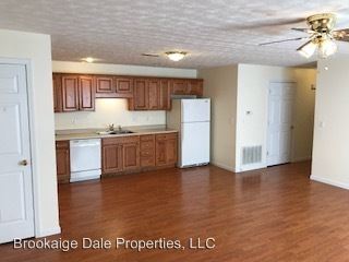 Building Photo - 624 McClung Ave