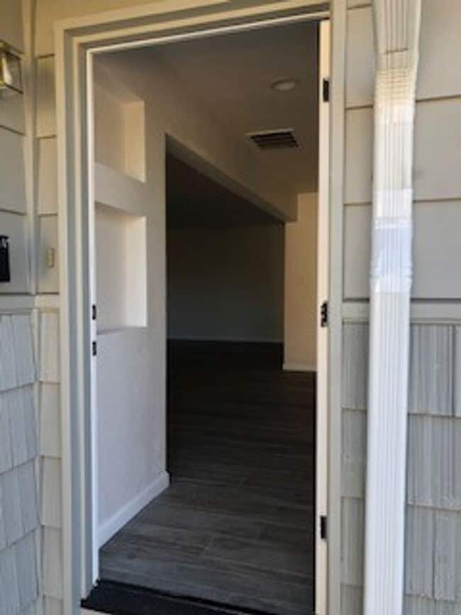 Building Photo - 3-Bed 2-Bath North Chico Residential