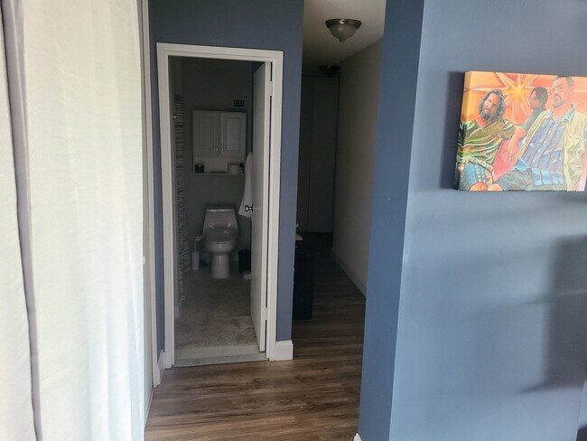 Photo - 4501 Arlington Blvd Apartment