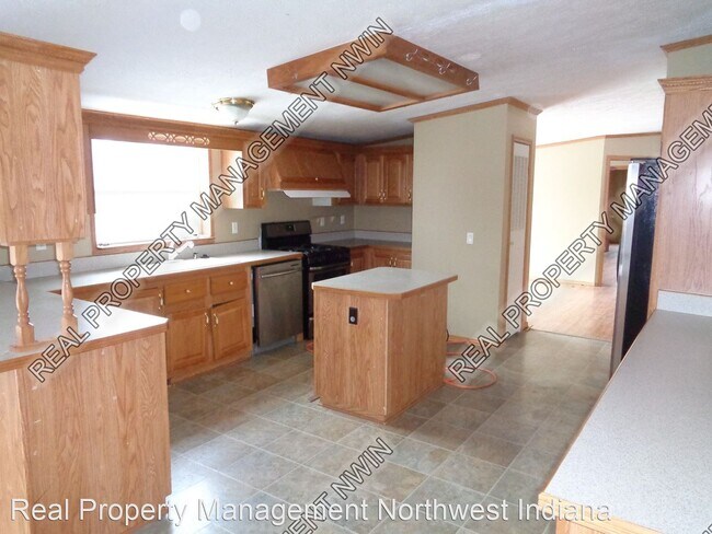 Building Photo - 4 br, 3 bath House - 8202 Oklahoma Court