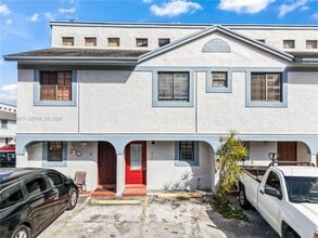 Building Photo - 12065 SW 18th St