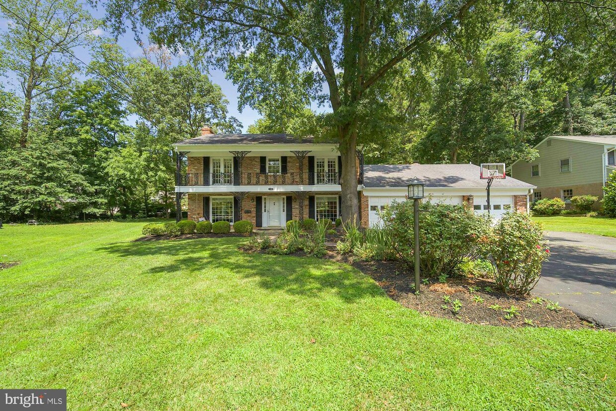 Primary Photo - 9004 Colesbury Pl