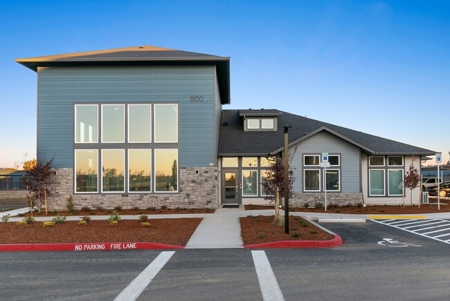 Building Photo - Smith Creek Apartments