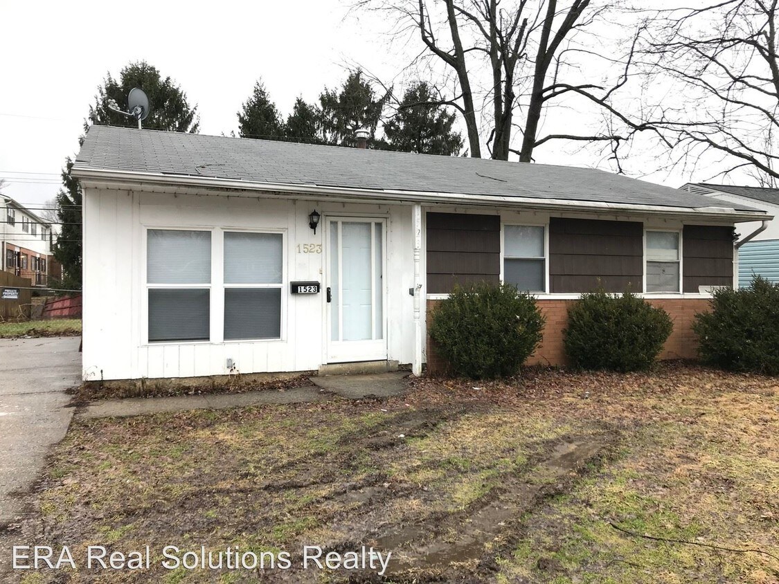 Primary Photo - 3 br, 1 bath House - 1523 Burlington Avenue