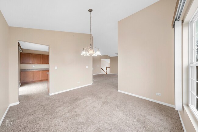 Foto del edificio - 1456 Crimson Ln