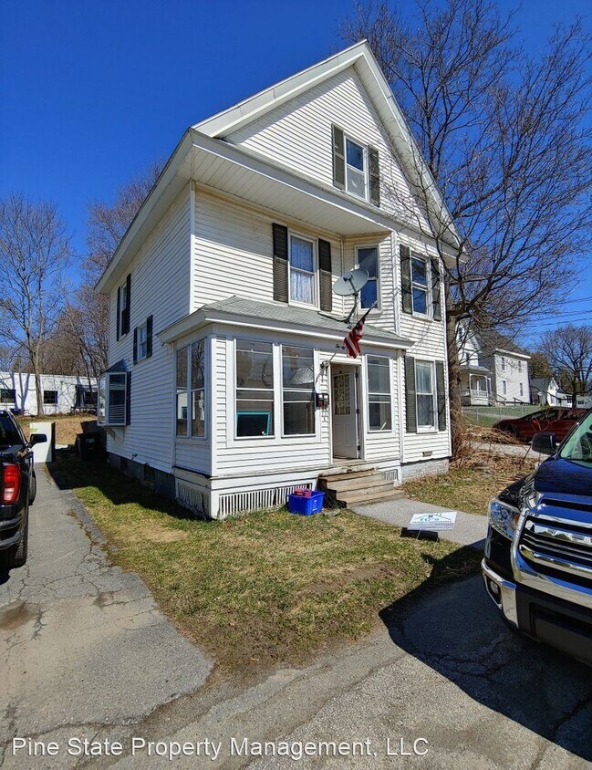 Primary Photo - 3 br, 1.5 bath House - 24 Washington Street