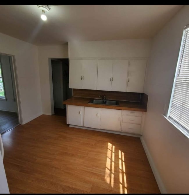 Foto del edificio - 114 24th St