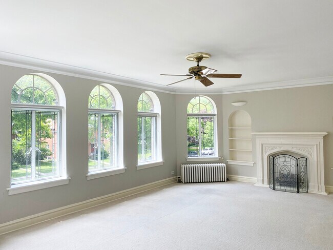 Living Room - 2519 Central St
