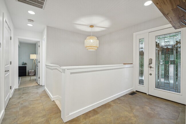 Building Photo - 11300 Oakton Rd