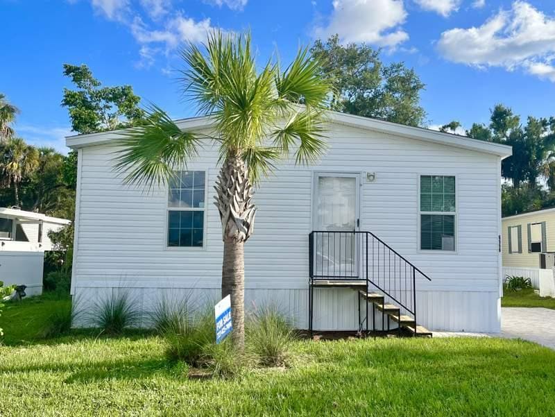 Primary Photo - 6550 Hidden Oaks Dr