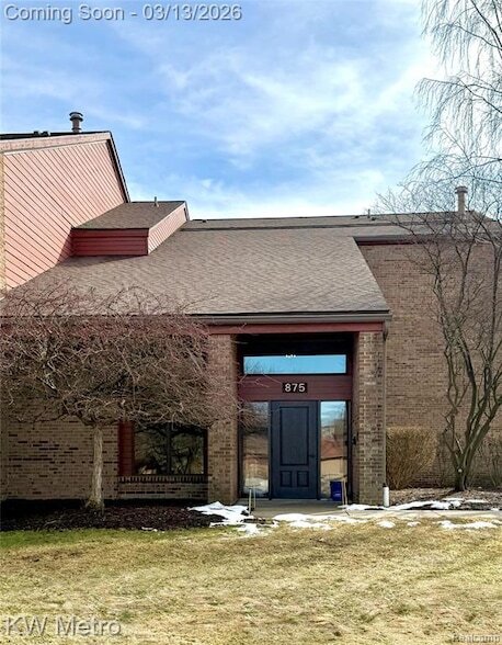 Foto del edificio - 875 GreenView Ct