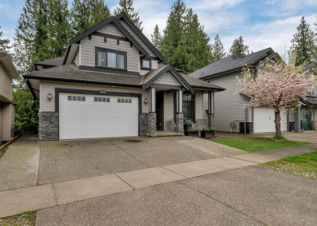 Building Photo - 27858 Maclure Rd