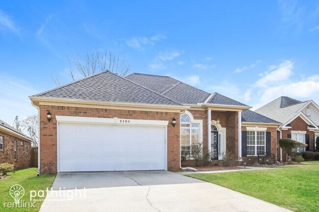 Building Photo - 3 br, 2 bath House - 2104 Larks Court UNIT