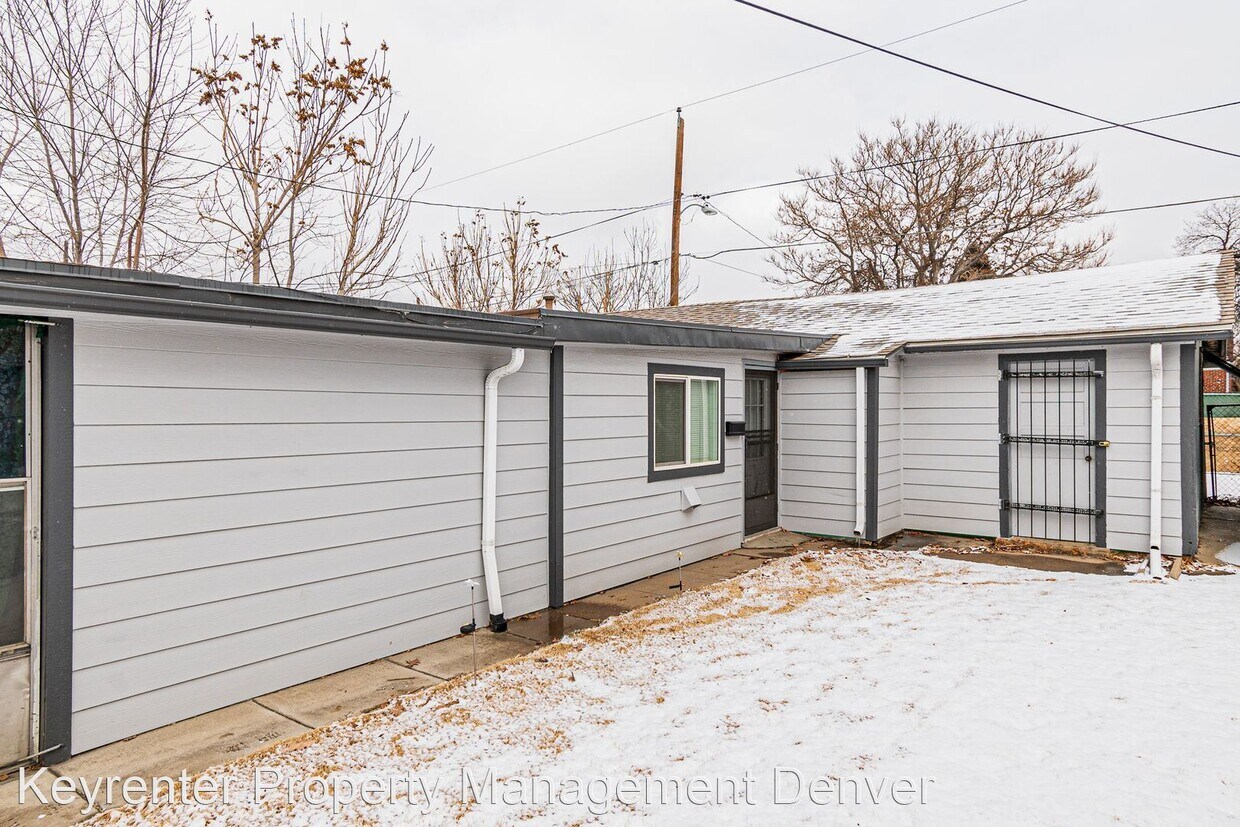 Primary Photo - 1 br, 1 bath House - 4658 Logan St.