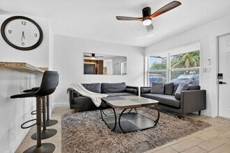 Building Photo - 6660 Custer St