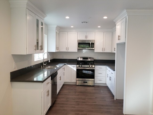 Foto del edificio - 2344 W Ave 31