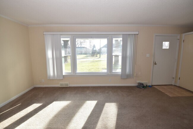 Foto del edificio - Great 3 bedroom Ranch in Elkhart