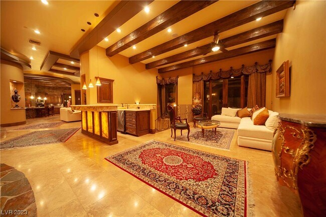 Foto del edificio - 514 Mandalay Ct