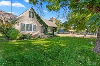 Building Photo - 352 Harrison Blvd