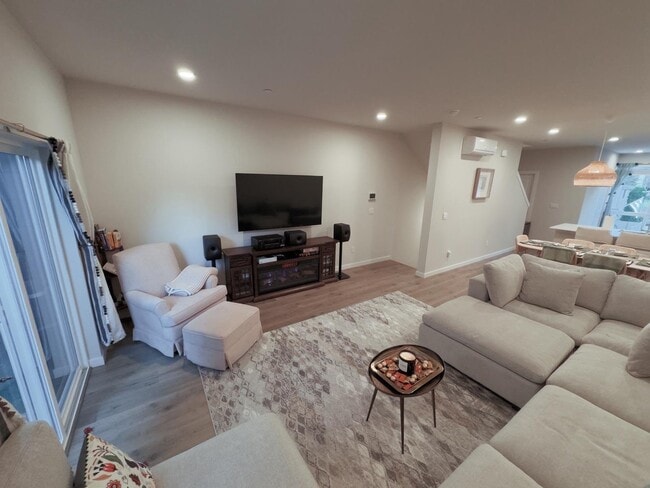 Foto del edificio - 1820 201st Pl SE