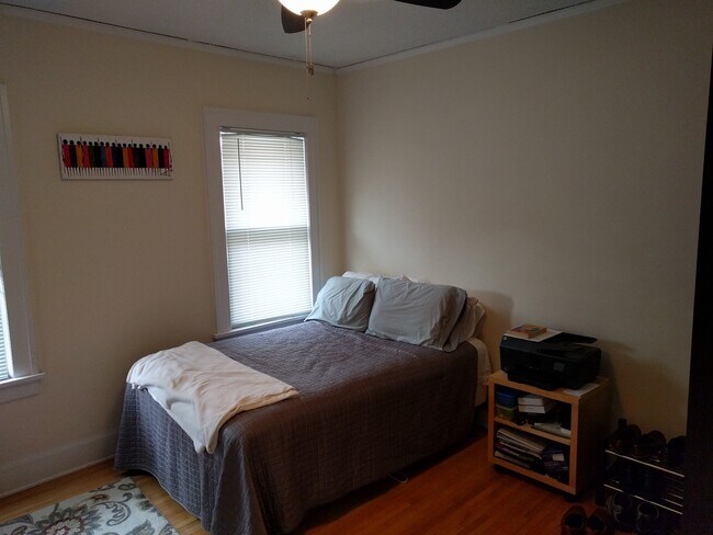 Front Bedroom - 3944 Aldrich Ave S