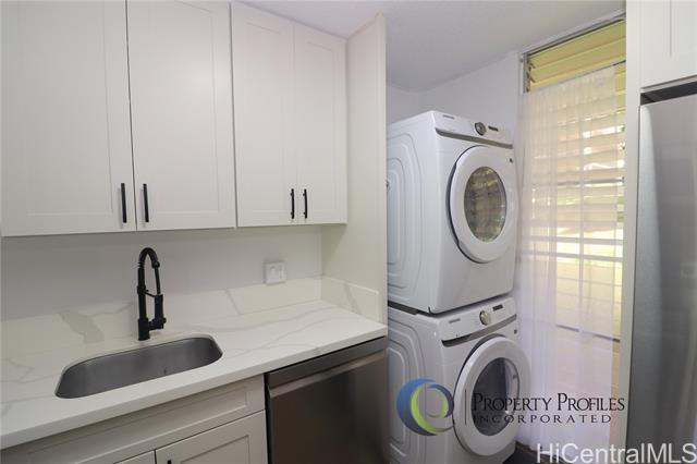 Foto del edificio - 95-2055-2055 Waikalani Pl
