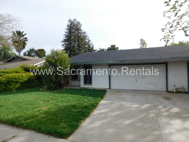 Building Photo - Spacious 3bd/2ba Rancho Cordova Duplex wit...