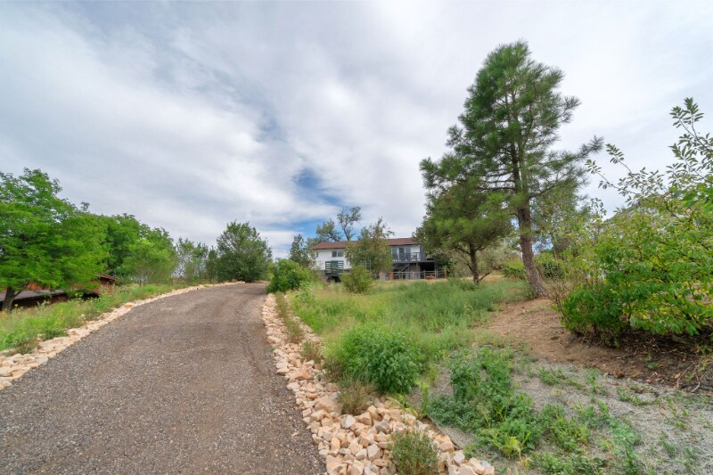 Primary Photo - 220 Sierra Vista Dr