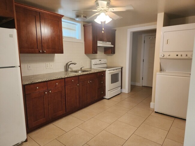 Foto del edificio - 157 N Clinton St