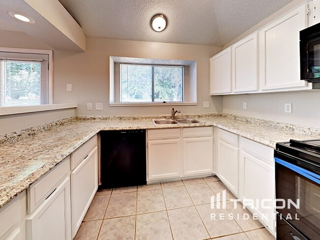Foto del edificio - 2608 Poplar Spring Rd