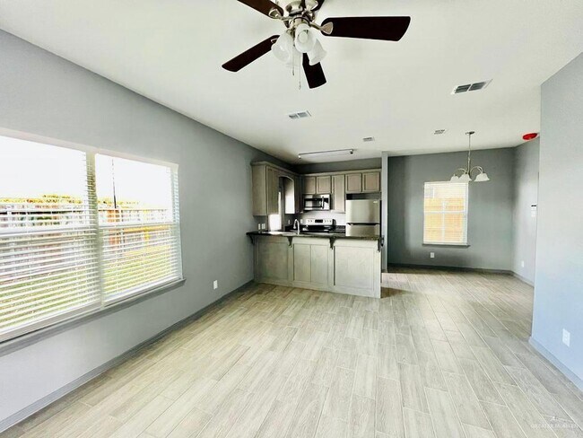 Foto del edificio - 13 Nassau St