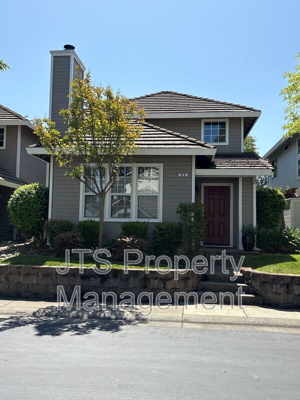 Foto del edificio - 918 Blue Rapids Dr