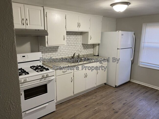 Building Photo - 6305 Ravena Rd