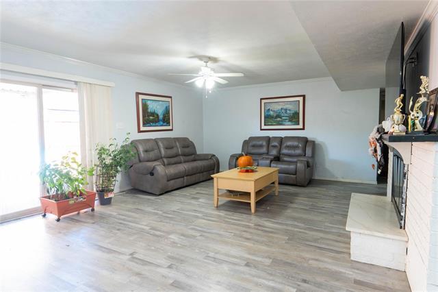 Foto del edificio - 8512 Londonderry Ln