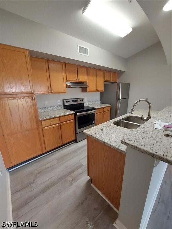 Foto del edificio - 7905 Preserve Cir