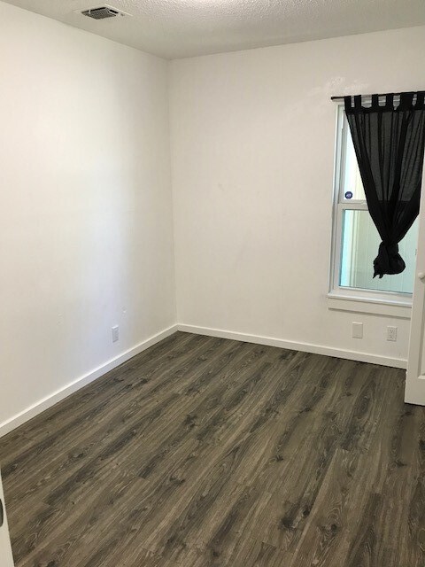 Photo - 7040 Oldham Townhome