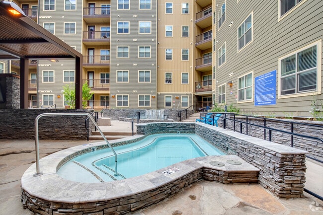 The Standard at Flagstaff - The Standard at Flagstaff Apartments