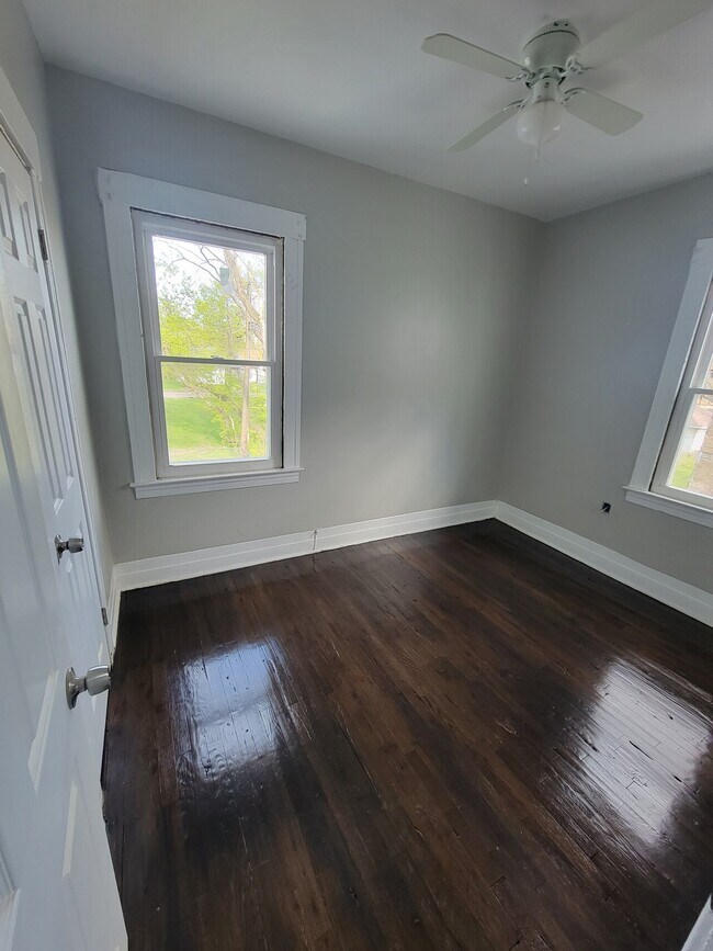 Lumpkin Condo for Rent in Detroit, MI