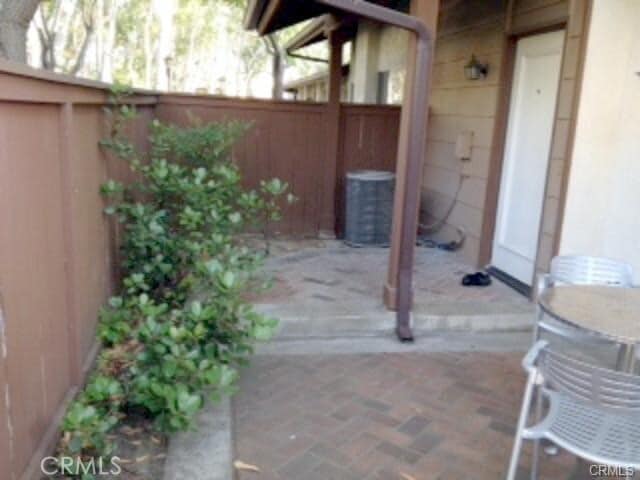 Building Photo - 2570 Coventry Cir