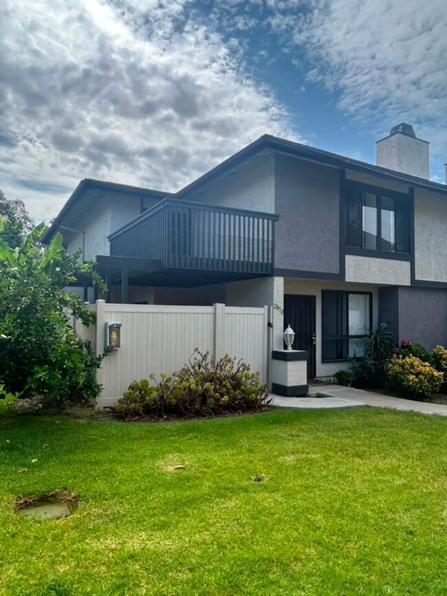 Building Photo - 285 Rancho Dr