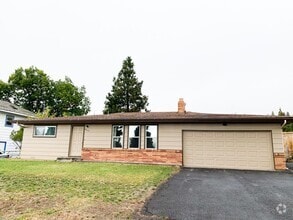 Building Photo - 6603 Climax Ave