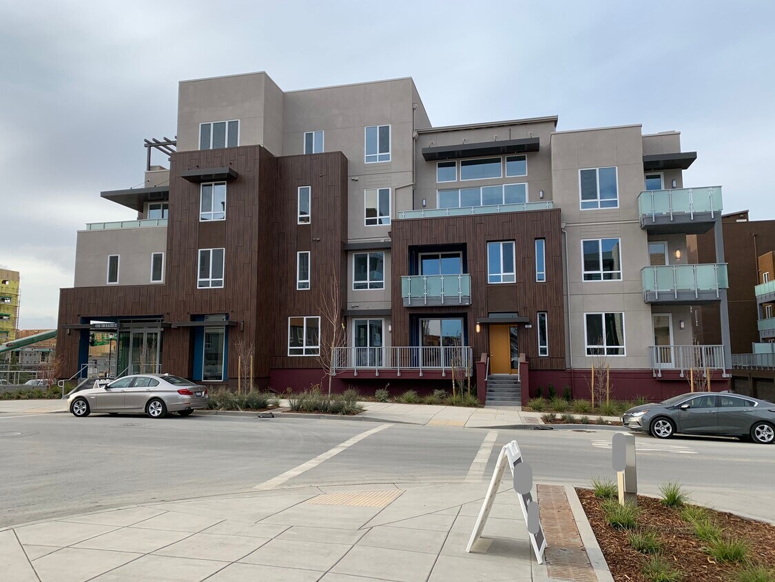 Fachada del edificio - 45168 Tom Blalock St