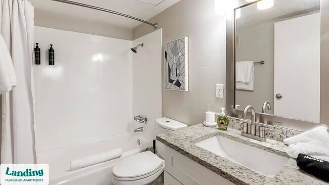 Foto del edificio - 2301 S Valley View Blvd