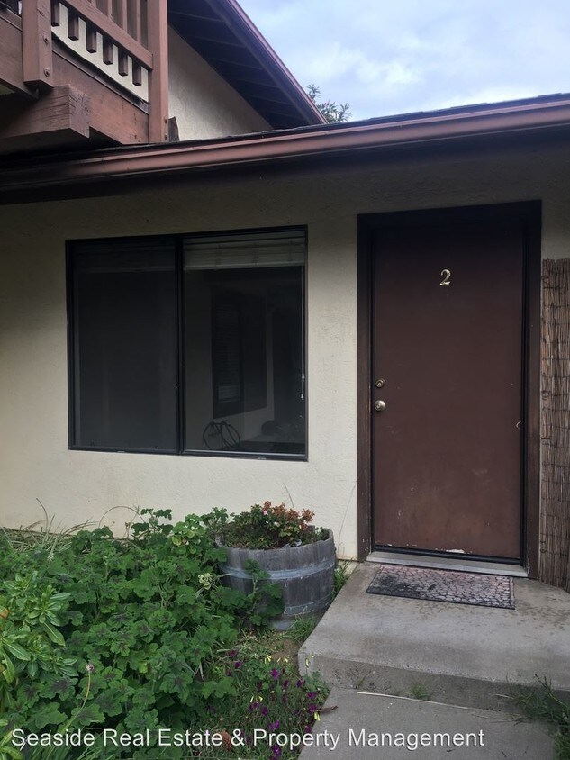 Primary Photo - 495 Napa Ave