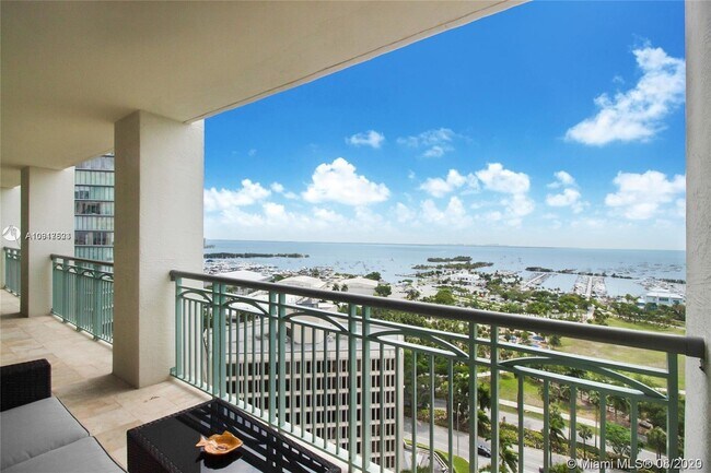 Foto del edificio - 3400 SW 27th Ave
